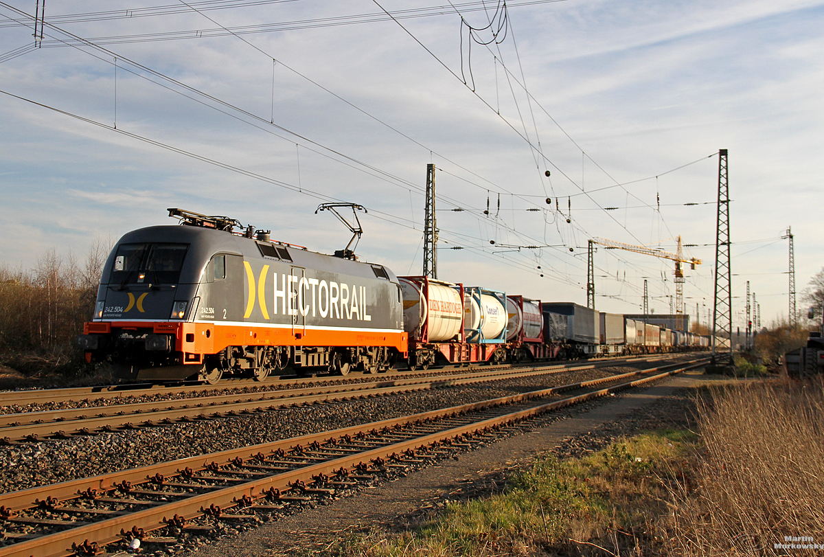 182 504 (242 504) bei Brühl am 18.02.2019