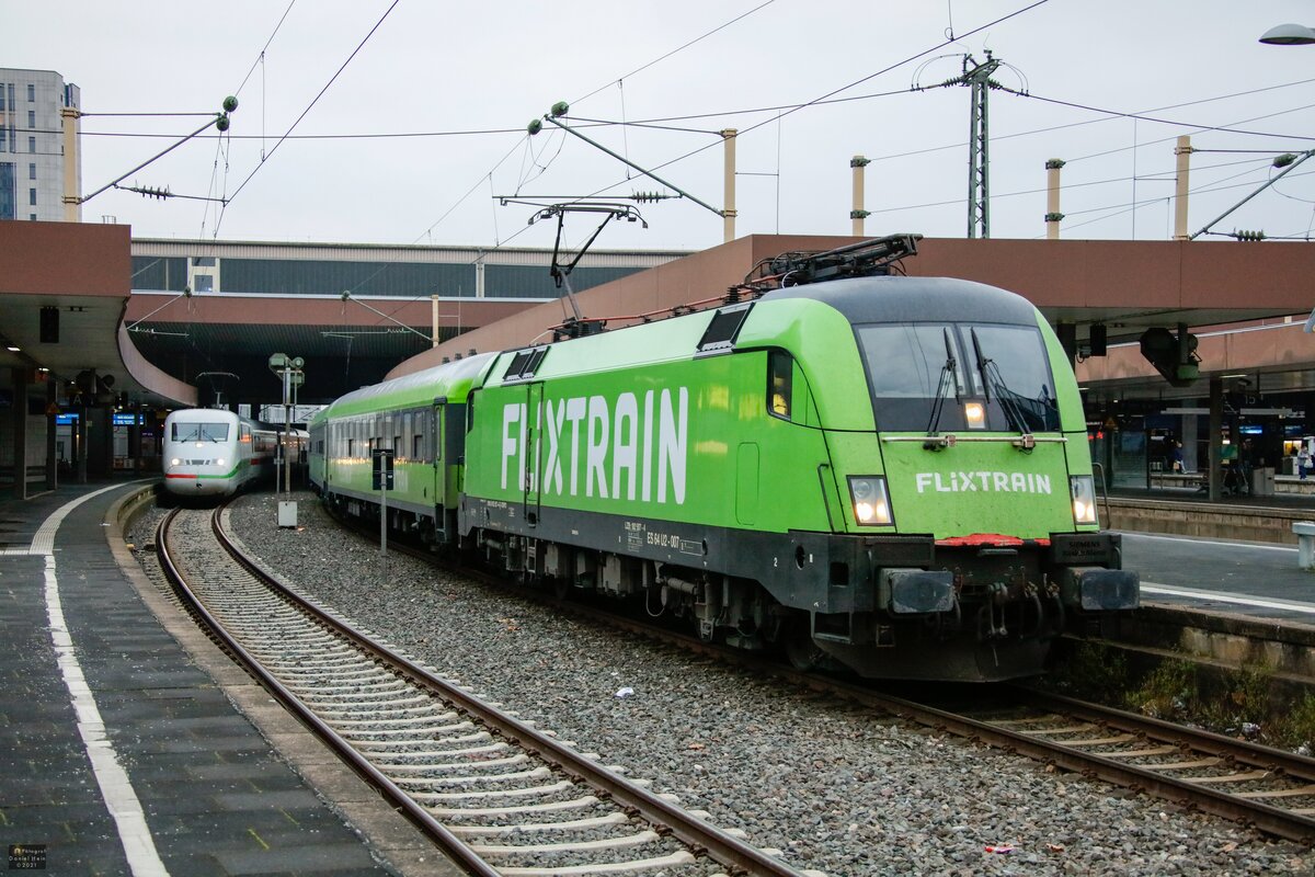 182 507 mit Flixtrain in Düsseldorf Hbf, November 2021.