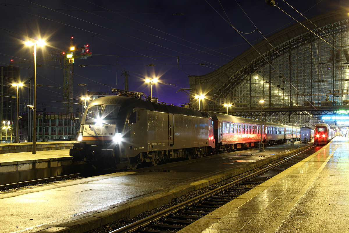 182 536 am HKX1807 in Köln Hbf am 30.01.2016