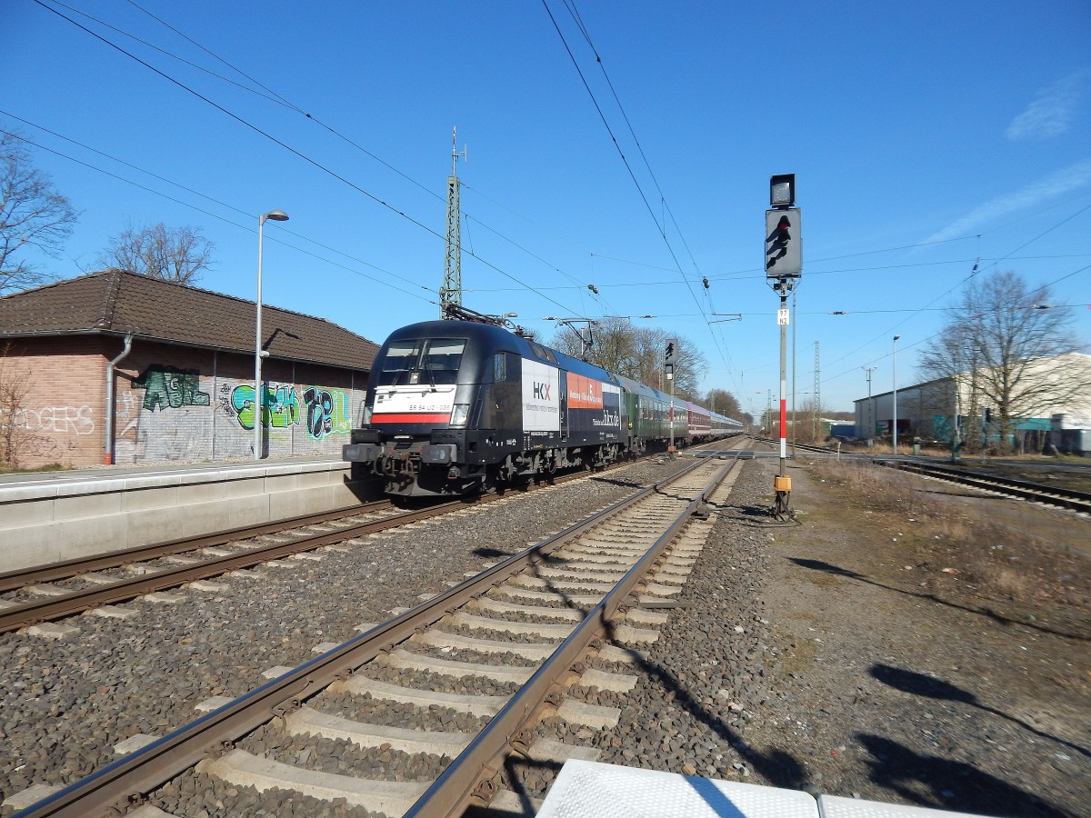 182 536 donnerte mit dem HKX durch den bahnhof Nottuln Appelhülsen. 

Nottuln Appelhülsen 08.03.2015