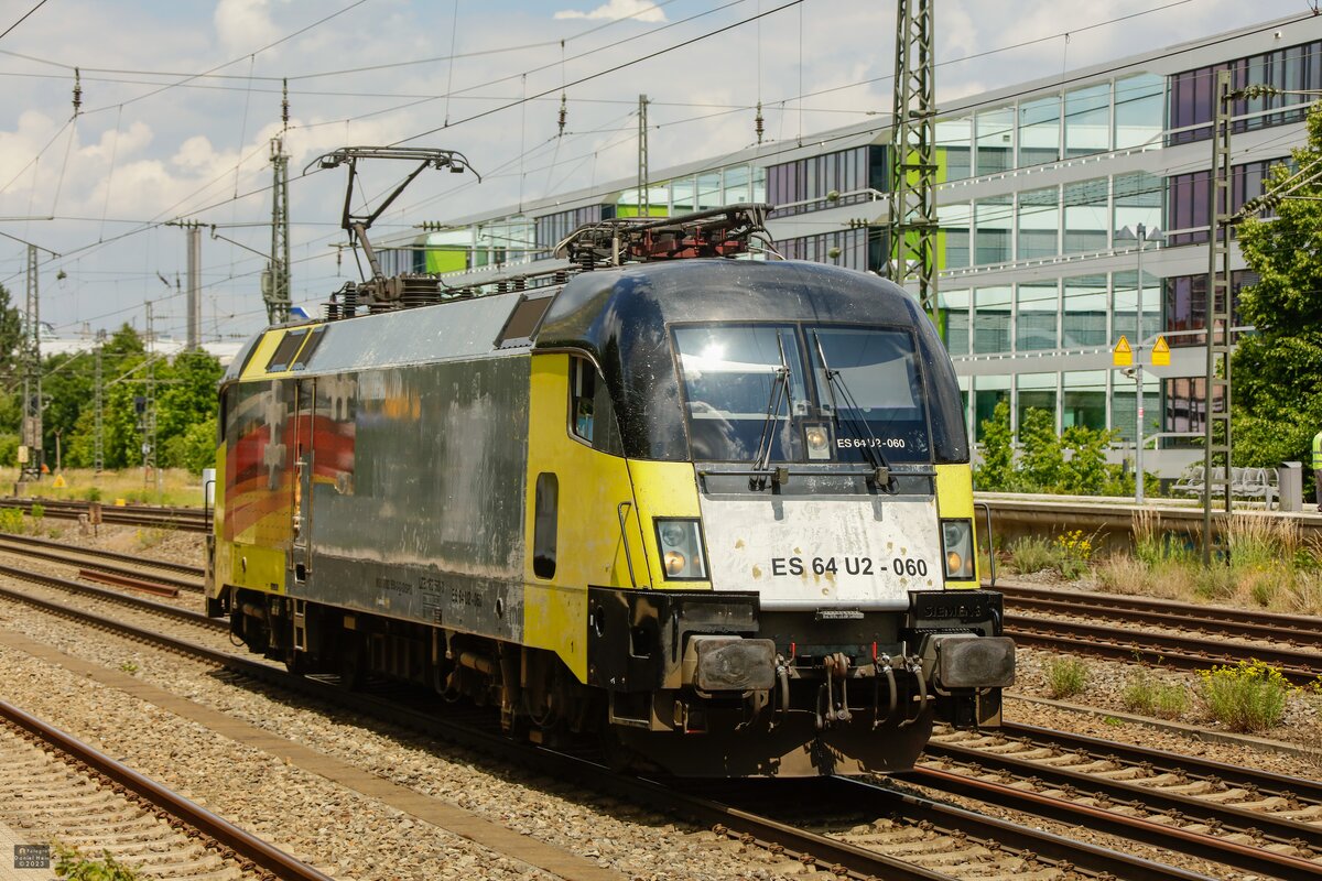 182 560 Ex-Mauerfall Taurus in München-Heimeranplatz, Juni 2023.