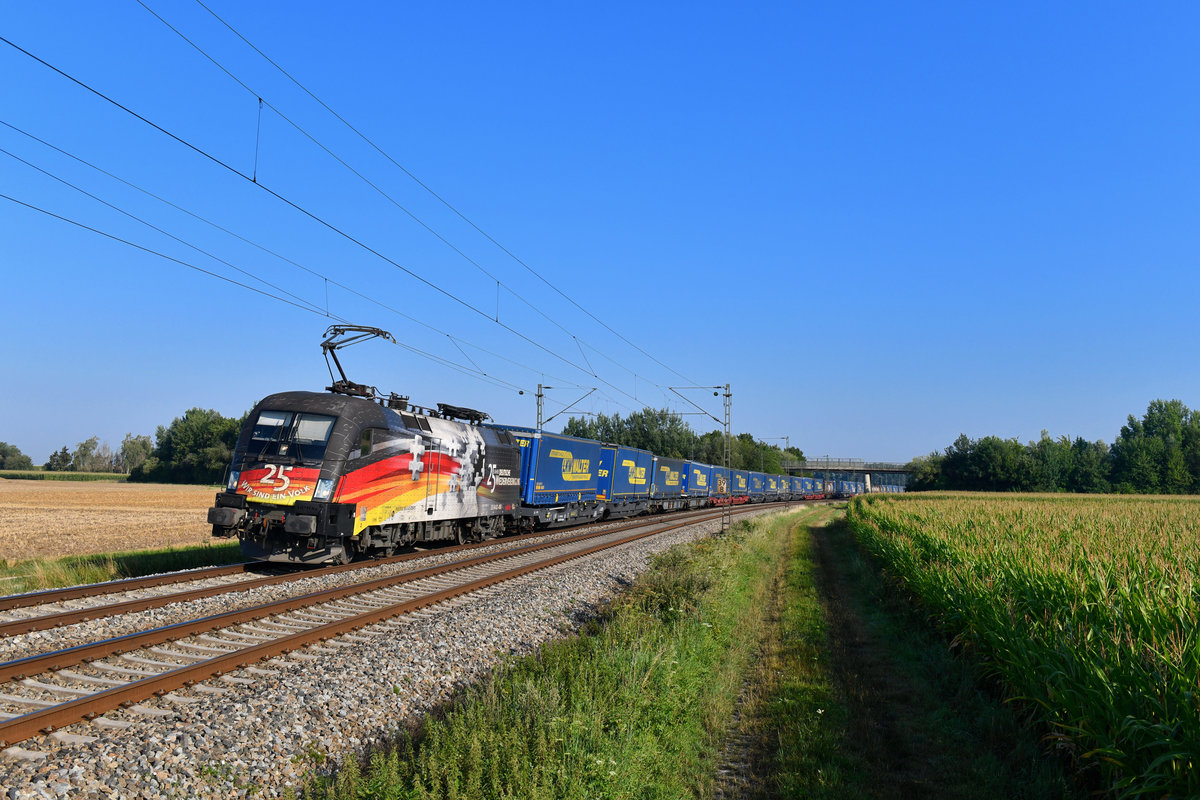 182 560 mit DGS 40649 am 31.07.2018 bei Niedermünchsdorf. 