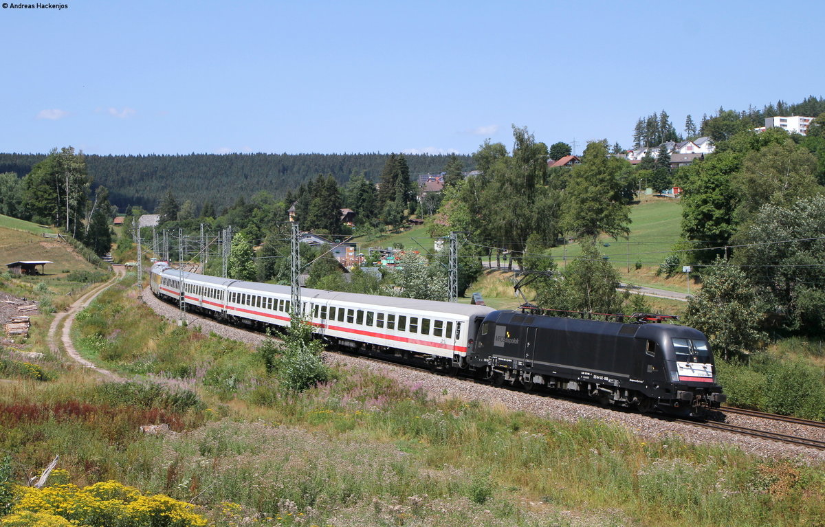 182 569-4 und 101 040-4 mit dem Mess ST 92035 (Offenburg - Villingen(Schww)) bei Sommerau 2.8.18