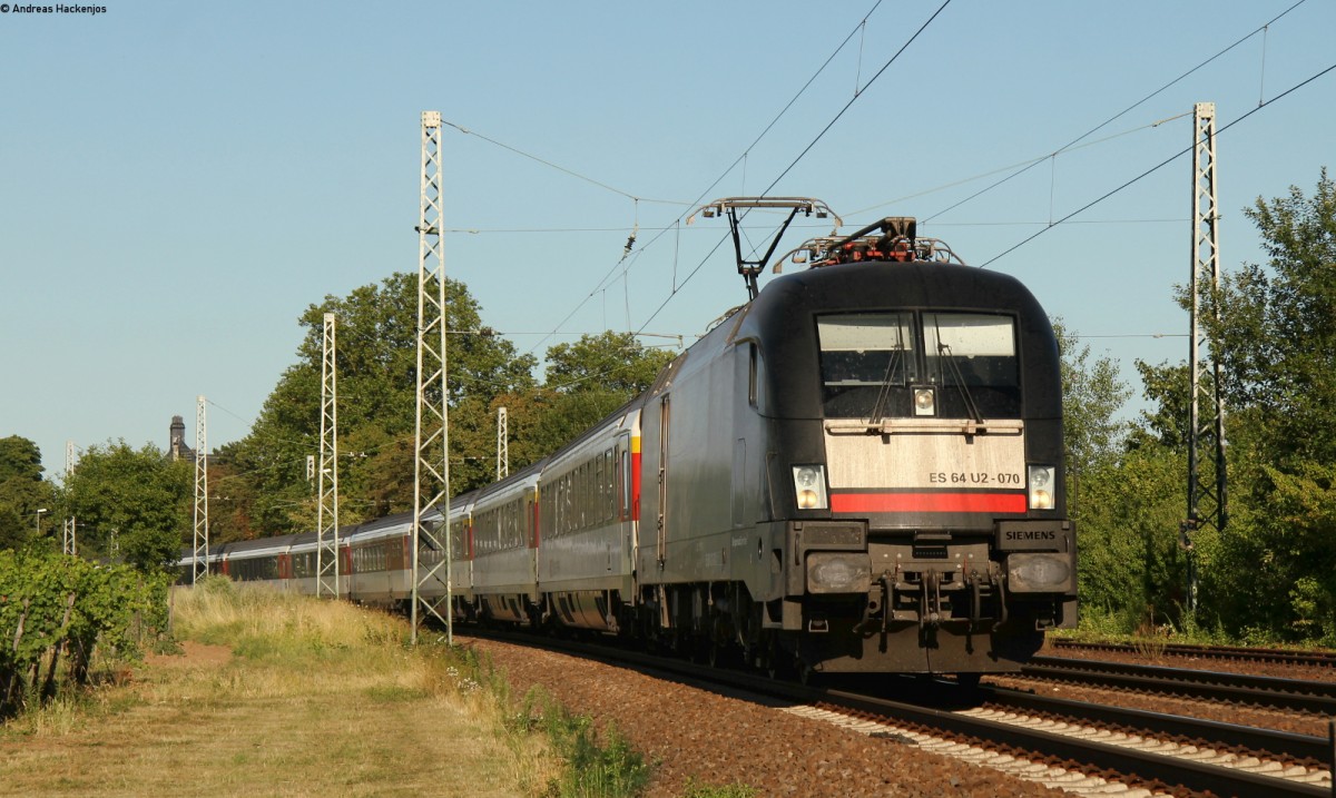 182 570-2 mit dem EC 6 (Chur-Hamburg Altona) bei Geisenheim 1.8.13