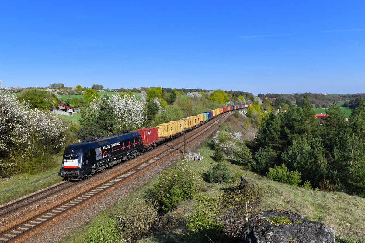 182 570 mit DGS 43940 am 18.04.2018 bei Laaber. 