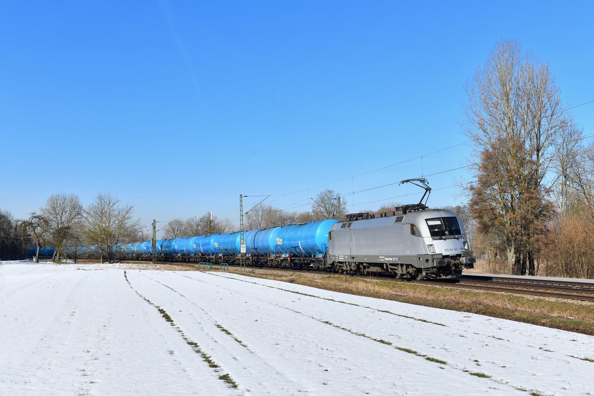 182 600 mit DGS 48082 am 15.02.2019 bei Einöd. 