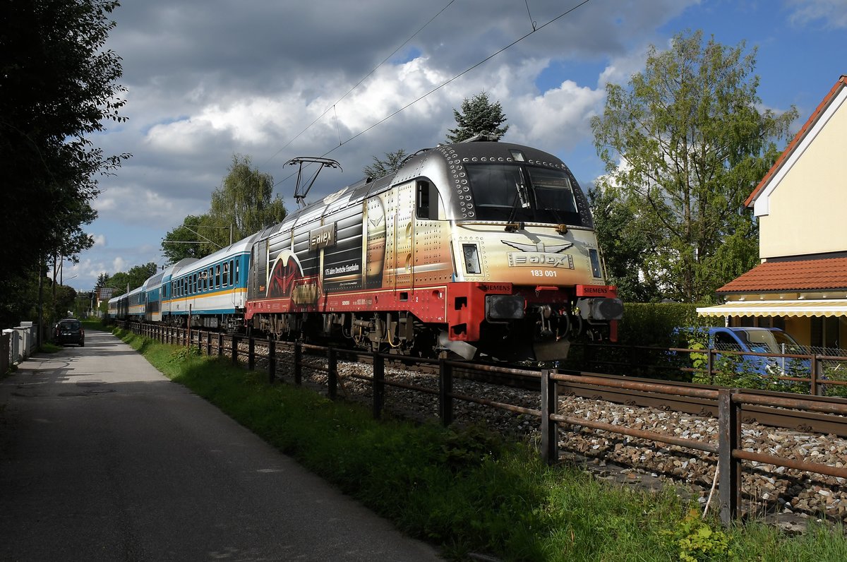 183 001 am 13.08.17 an der Berberitzenstraße in München