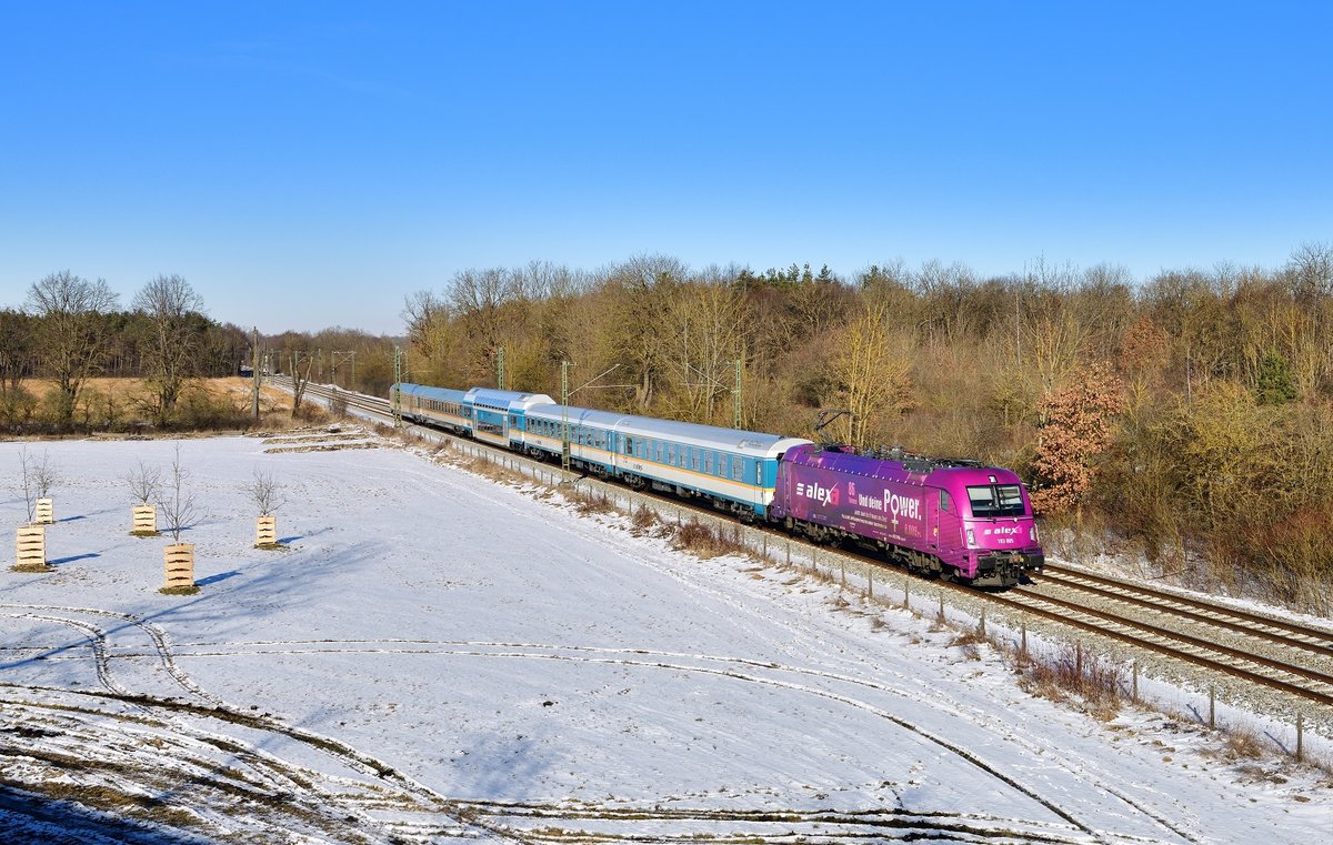 183 005 mit einem ALX am 14.02.2021 bei Feldmoching.