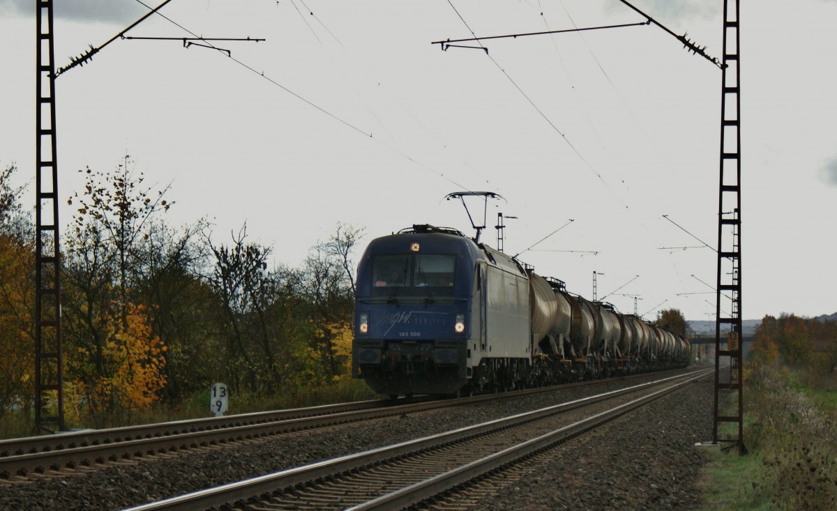 183 500 mit einen kurzen Kesselzug Richtung Gemnden am 24.10.13.