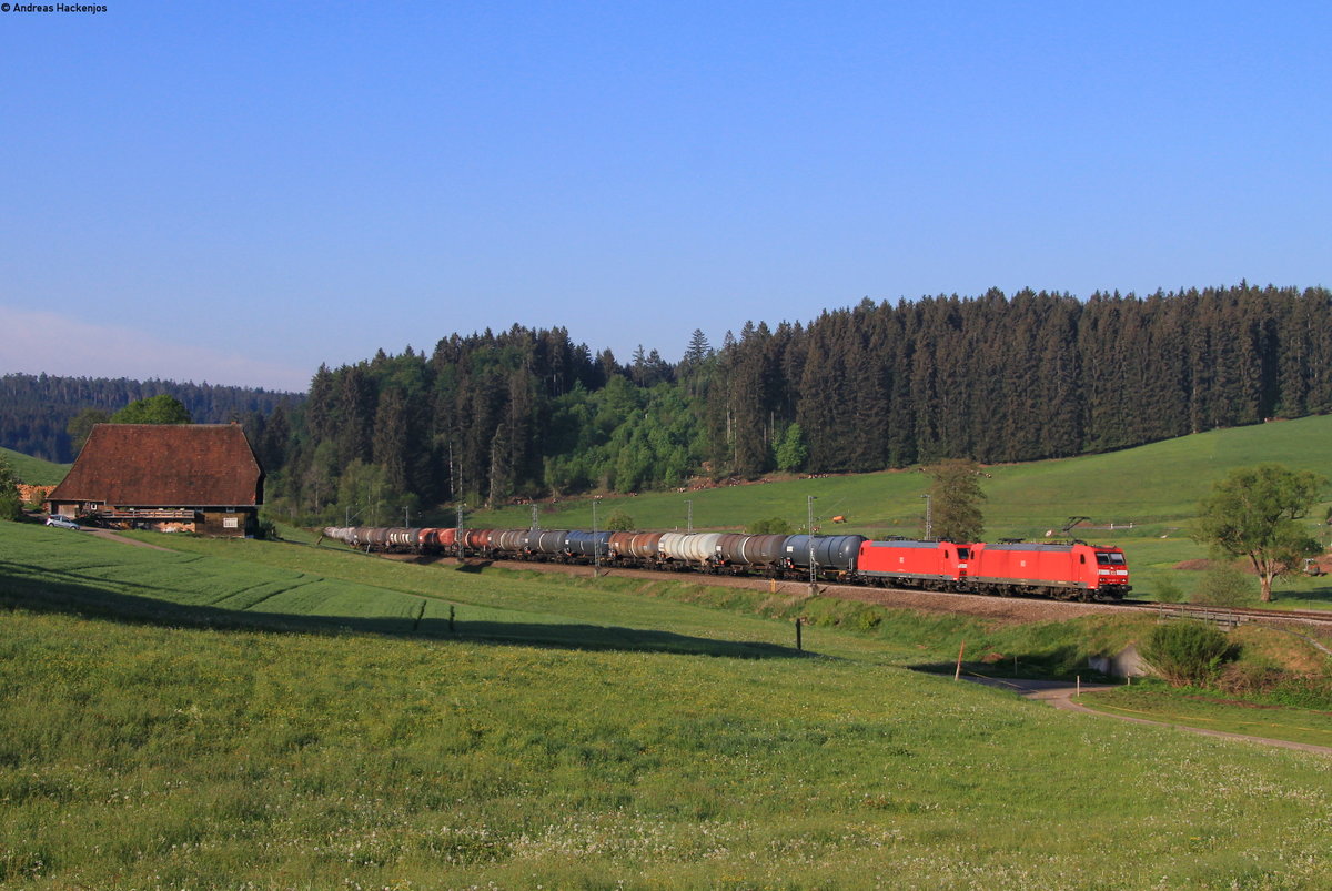 185 002-3 und 185 016-3 (kalt) mit dem GC 68348 (Villingen(Schwarzw)-Offenburg GBf) bei Stockburg 16.5.20