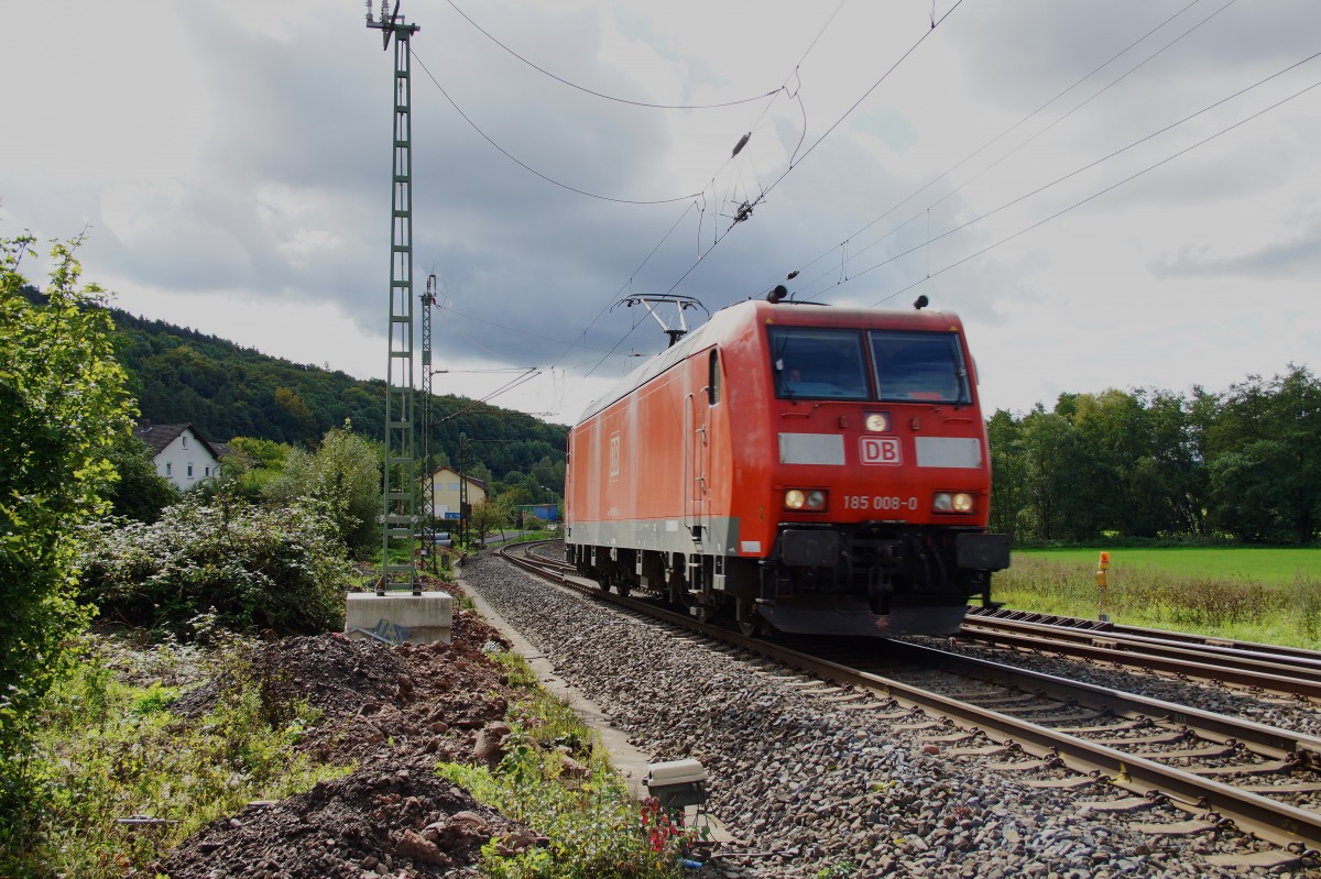 185 008-0 im Alleingang Richtung Bebra unterwegs abgelichtet am 23.09.15 in Haunetal.