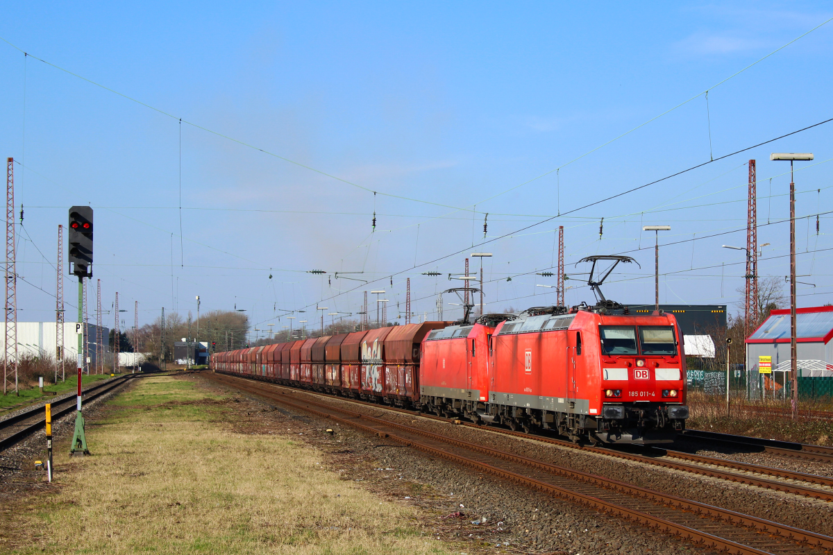 185 011 + 185 161 am 27.02.2016 in Hilden