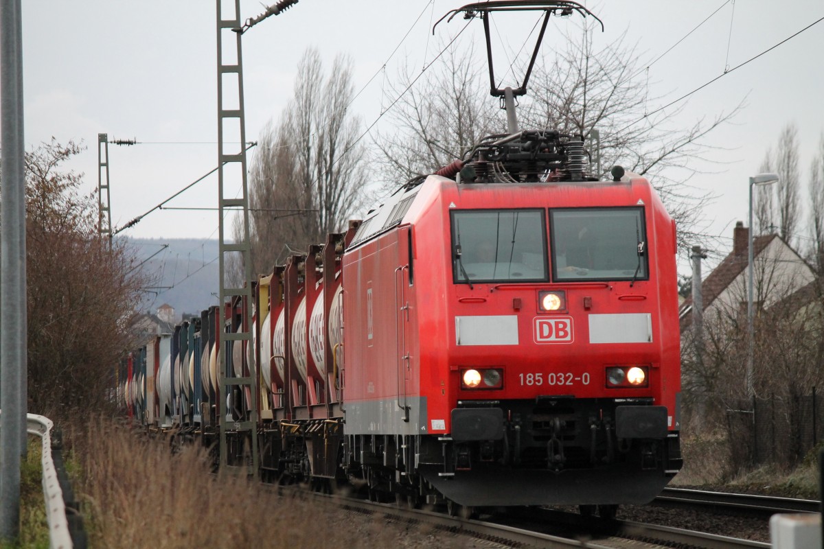 185 032-0 bei der Mühlheim-Kärlich am 15.02.2014 erwischt.