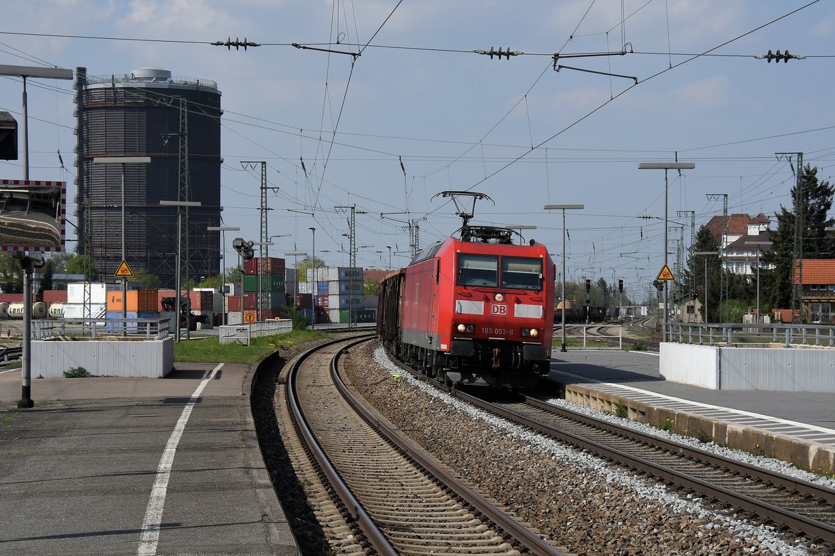 185 053 am 21.04.18 in Augsburg-Oberhausen