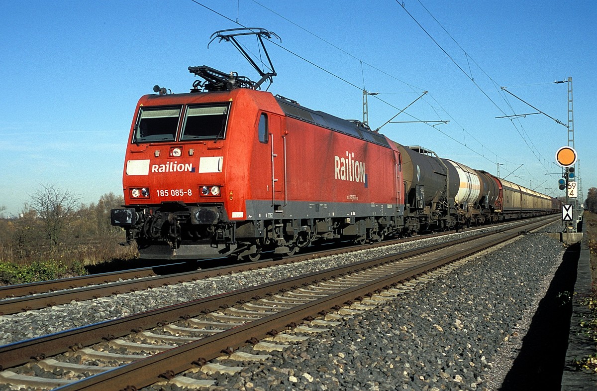  185 085  bei Forchheim  19.11.09