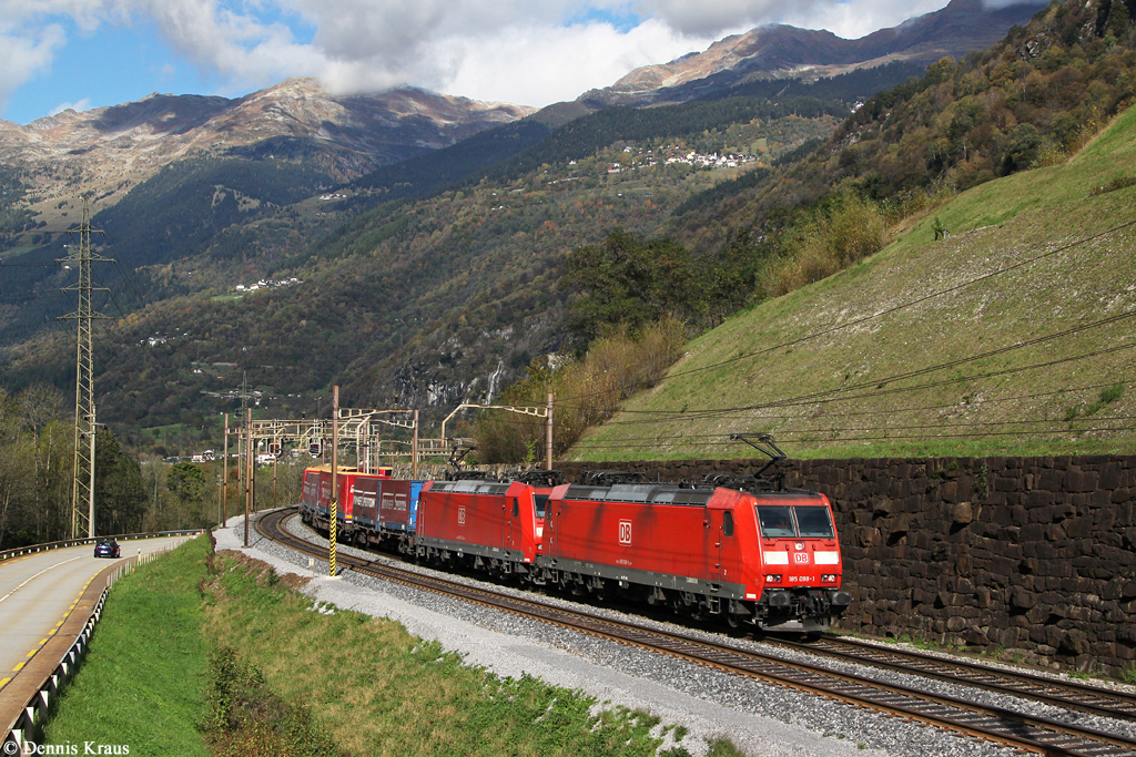 185 098 + 185 132 mit dem Winner am 17.10.2014 bei Lavorgo.