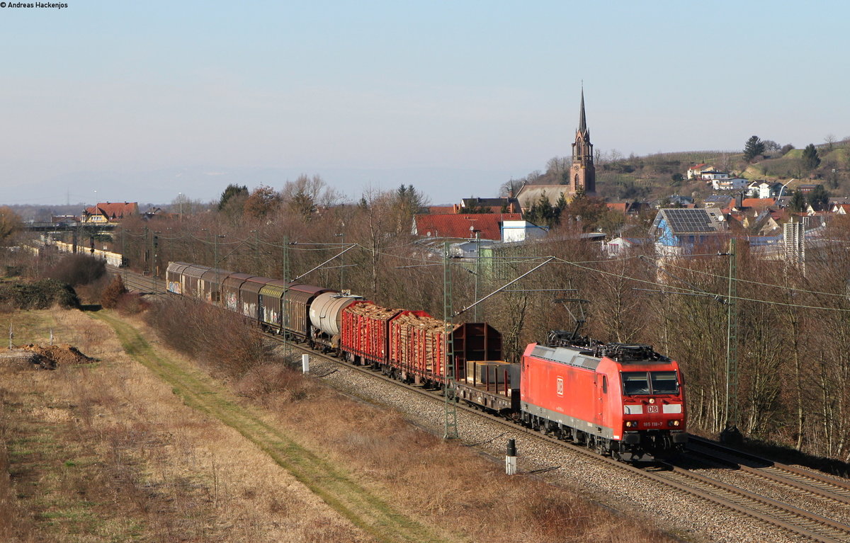 185 118-7 mit dem EZ 45001 (Mannheim Rbf-Chiasso) bei Teningen 14.2.18