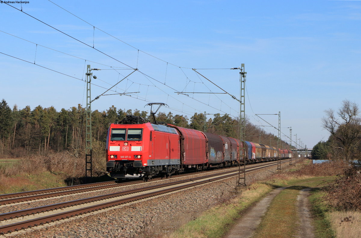 185 127-8 mit dem EZ 45005(Mannheim Rbf-Chiasso Smistamento) bei Friedrichstal 6.3.21