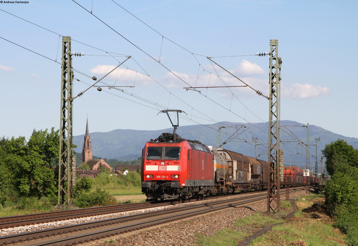 185 129-4 mit einem Mischer bei Köndringen 17.5.17
