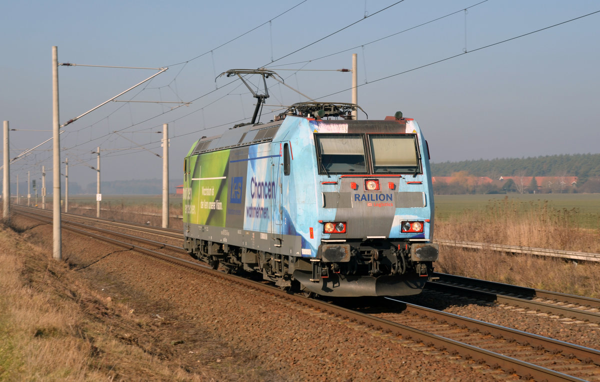 185 152 rollte am 15.02.17 Lz durch Rodleben Richtung Roßlau. Später kam sie mit einem Silozug wieder zurück.