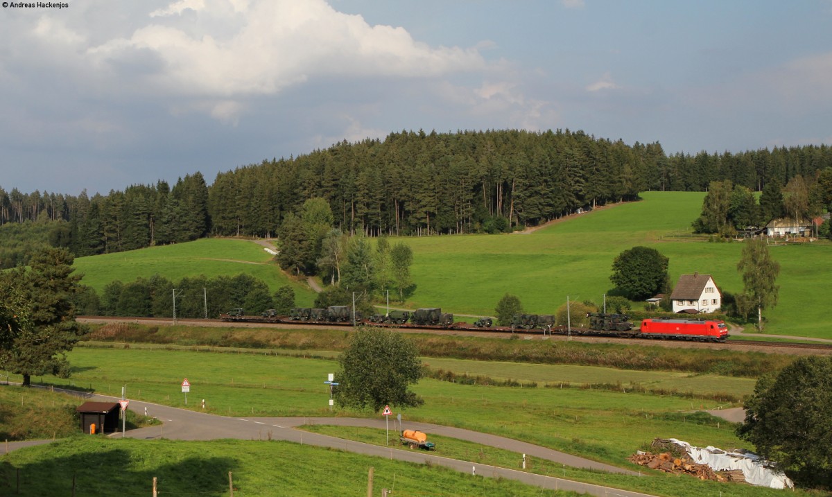 185 160-9 mit dem M 62580 (Offenburg Gbf-Villingen(Schwarzw)) bei Stockburg 16.9.14