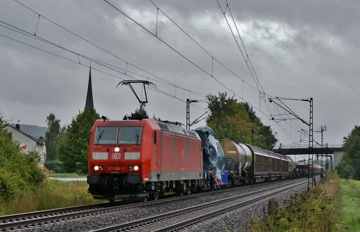 185 168-2 mit einen gemischten Gterzug am 18.09.13.