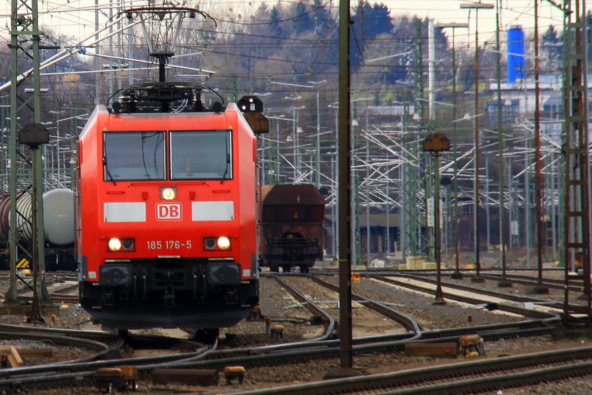 185 176-5 DB rangiert in Aachen-West am Nachmittag vom 22.2.2014.