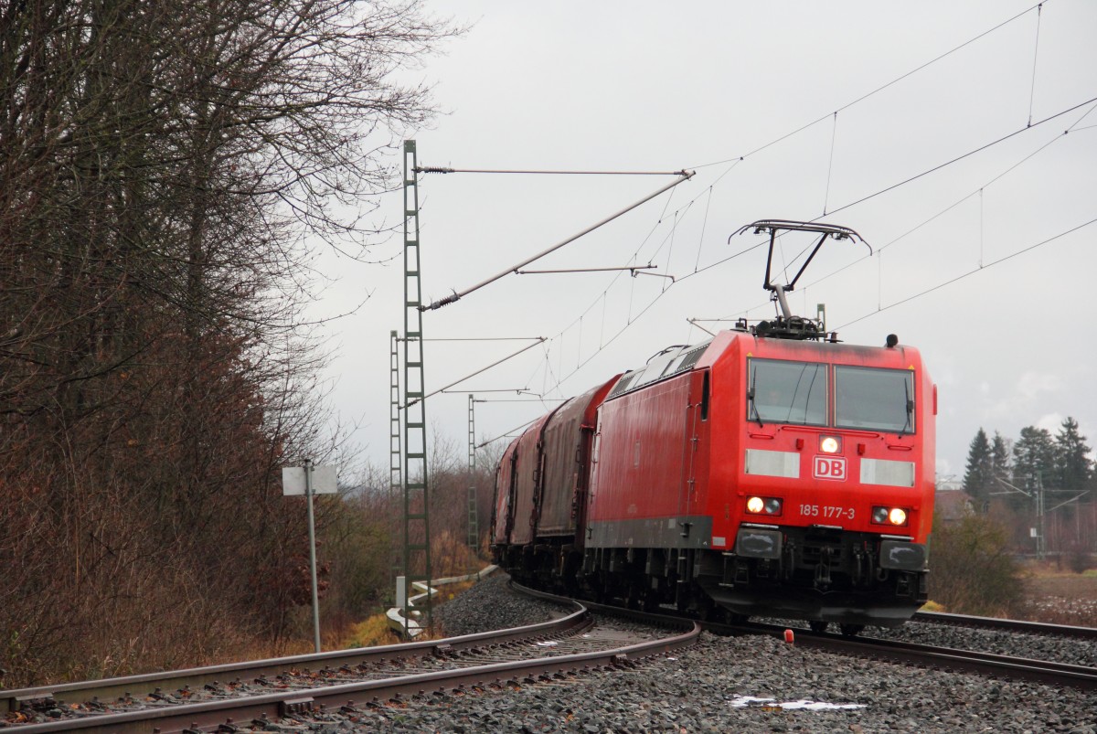 185 177-3 DB Schenker bei Redwitz am 08.01.2015.