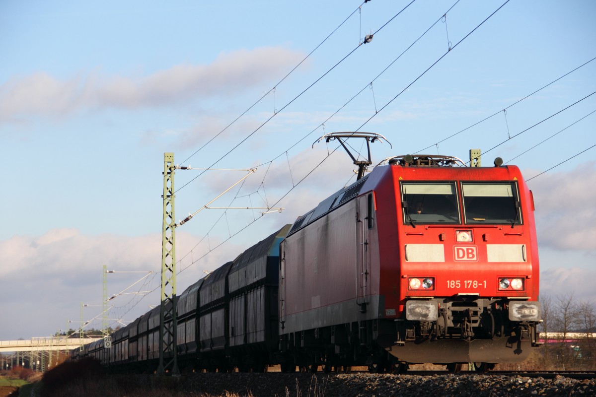 185 178-1 DB Schenker bei Reundorf am 05.01.2015.