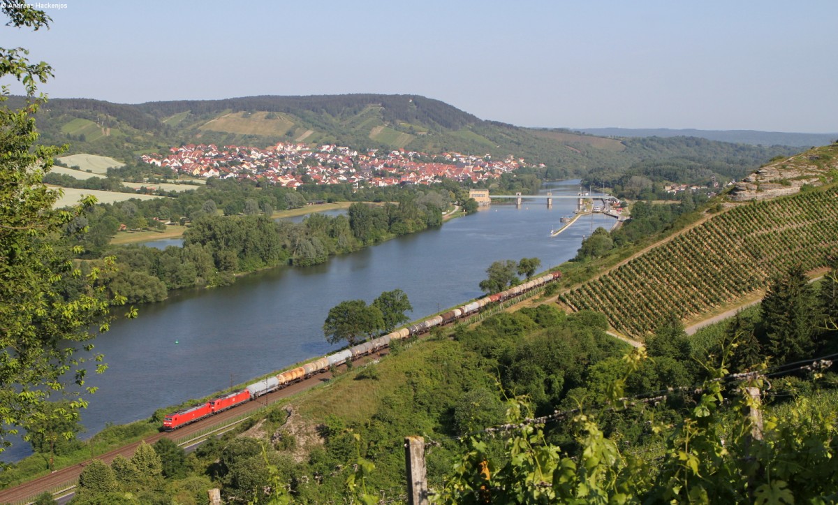 185 189-8 und 185 044-5 mit einem Öler bei Veitshöchheim 18.6.14