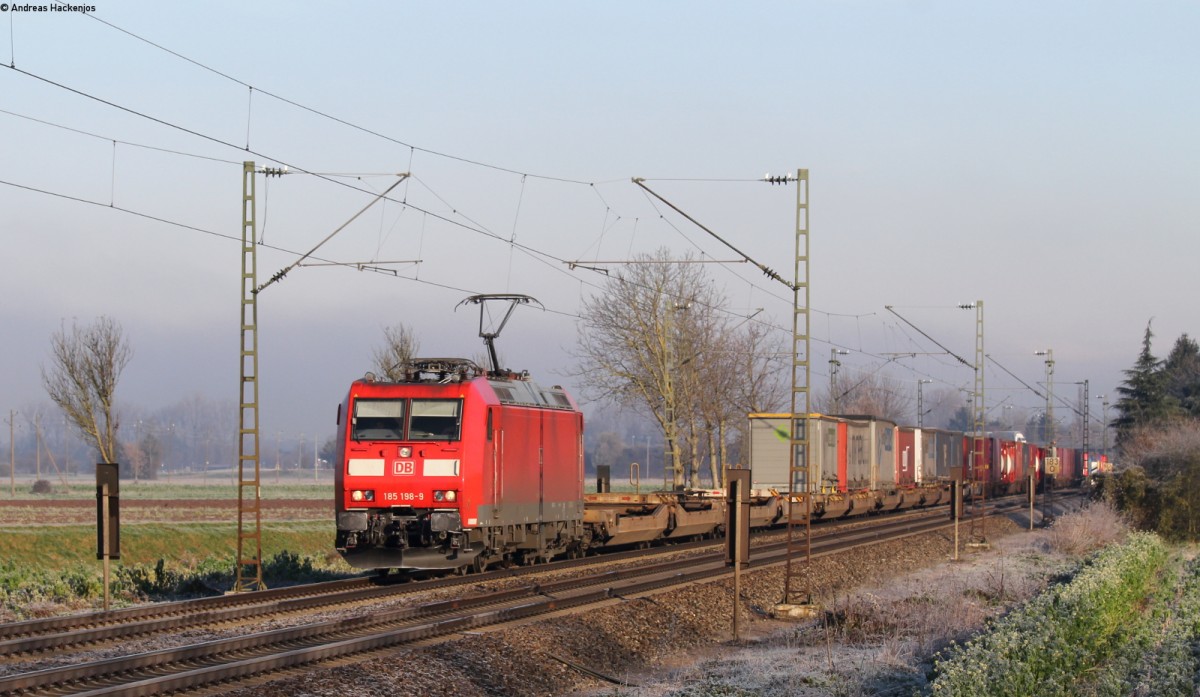 185 198-9 mit dem KT (Zeebrugge Ramsk-Novara) bei Riegel 27.11.13