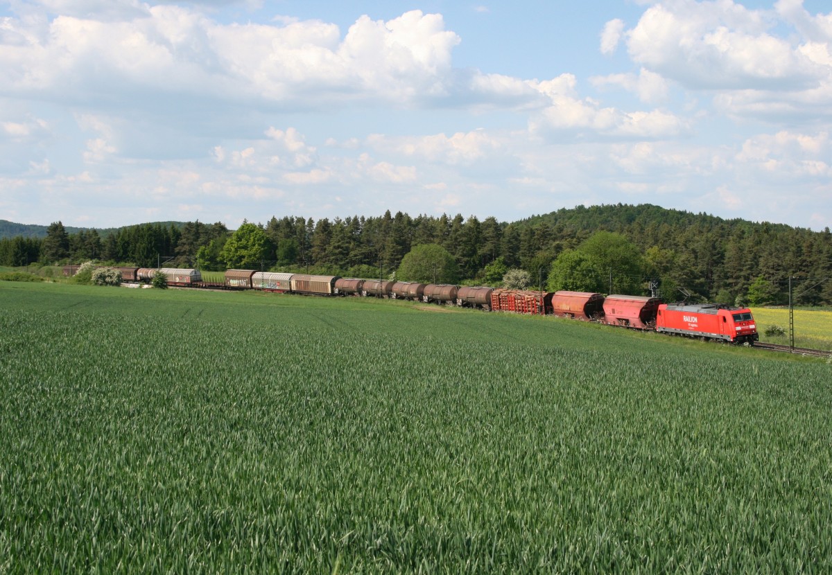 185 205 mit EZ 44937 (Nrnberg Rbf–Wels Vbf) am 20.05.2014 zwischen Parsberg und Mausheim