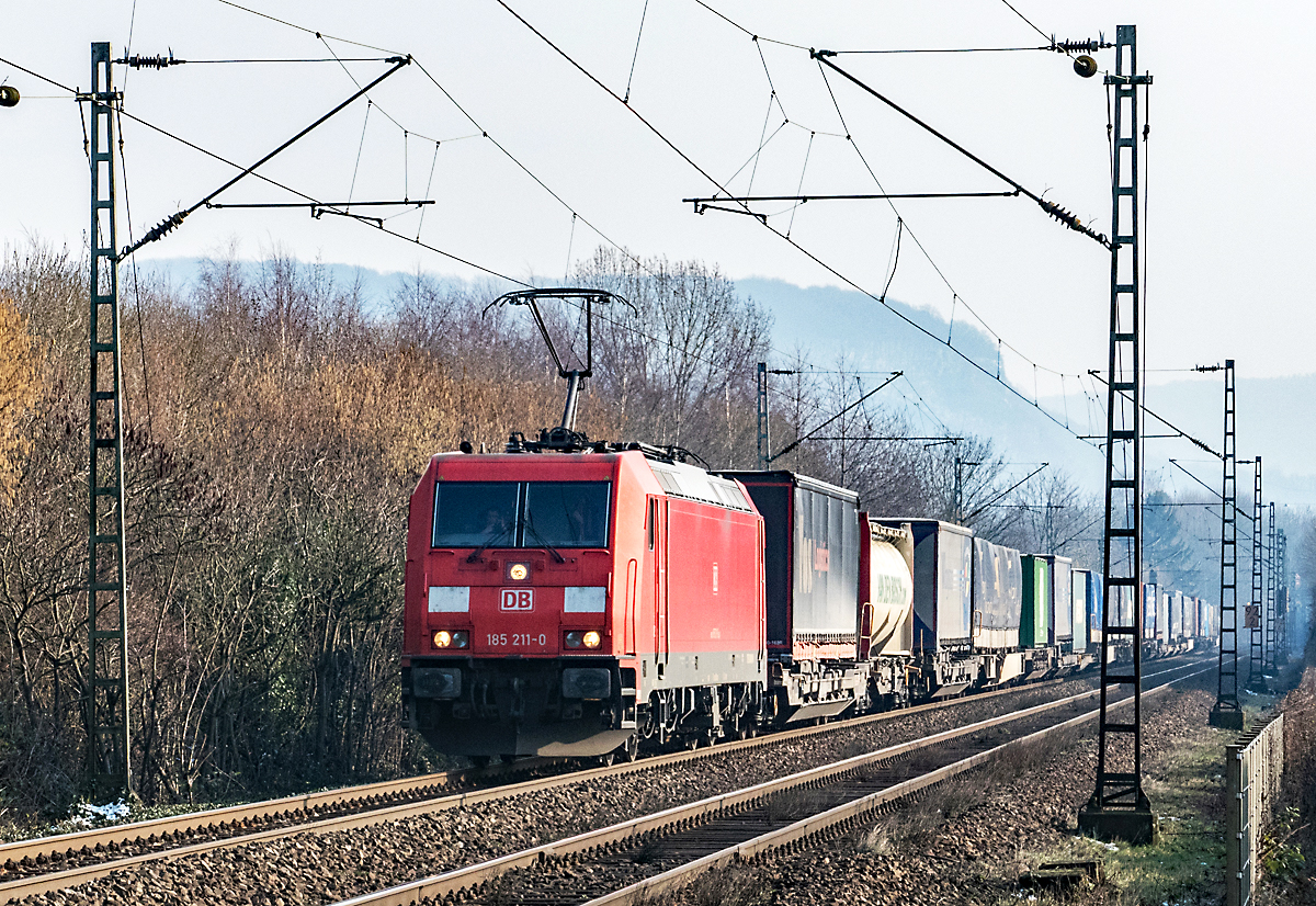 185 211-0 gem. Güterzug durch Bonn-Beuel - 08.02.2018