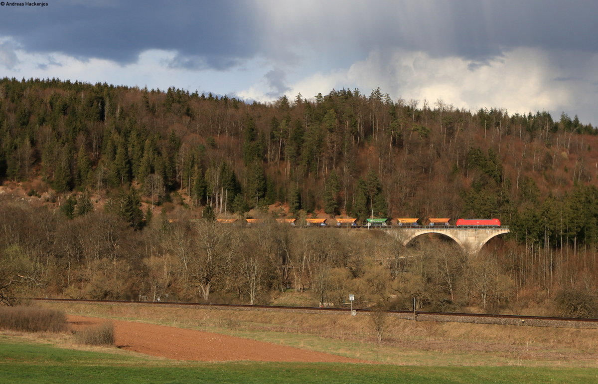 185 219-3 mit dem GAG 60507 (Friesenheim(Baden)-Villingen(Schwarzw) auf dem Einödtalviadukt 1.4.21