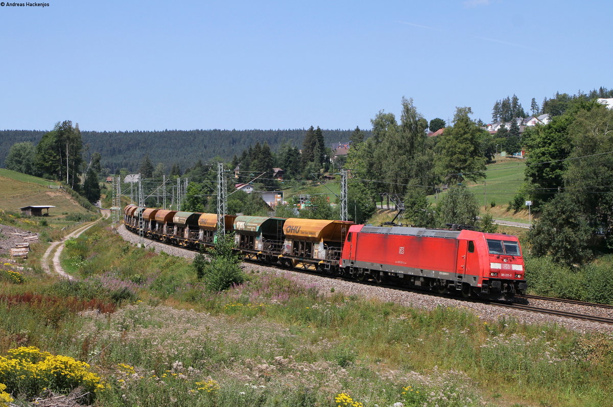 185 225-0 mit dem GB 60941 (Friesenheim(Baden)-Villingen(Schwarzw)) bei Sommerau 31.7.18