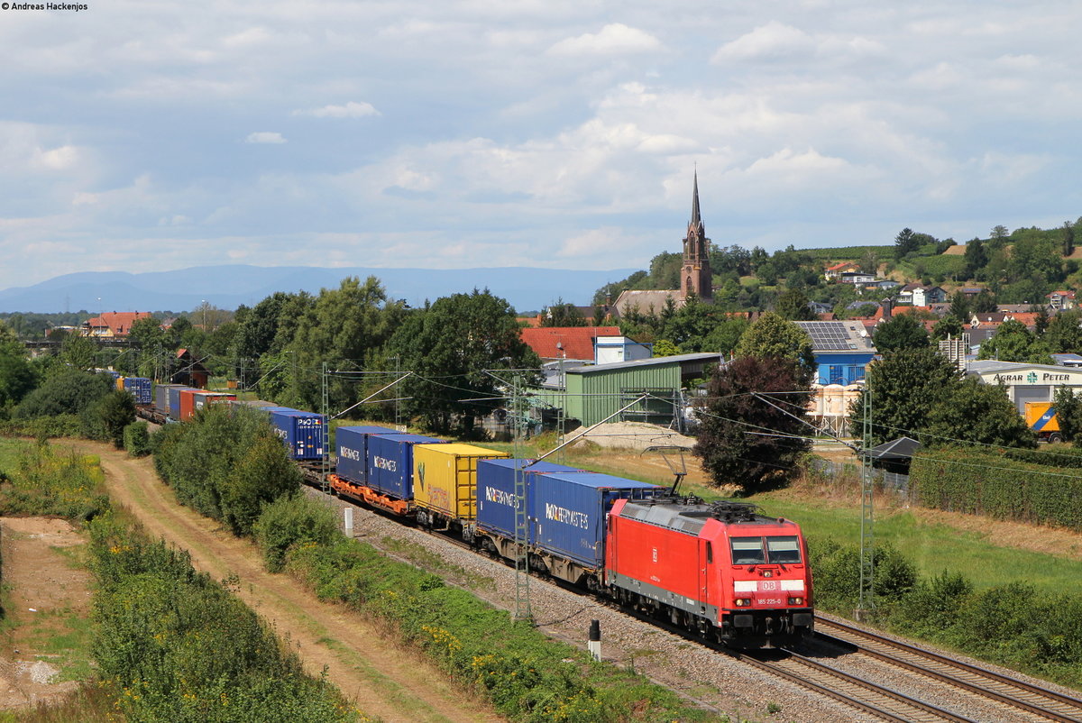 185 225-0 mit dem KT 40215 (Zeebrugge Bundel-Luino) bei Teningen 14.8.19