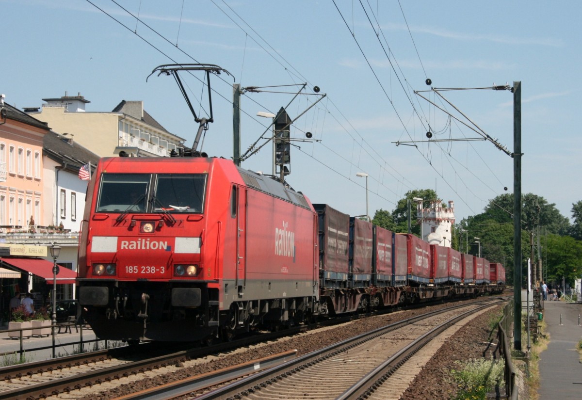 185 238 mit KT 41054 (Basel Bad Rbf–Wuppertal-Langerfeld) am 26.05.2012 in Rdesheim (Rhein)