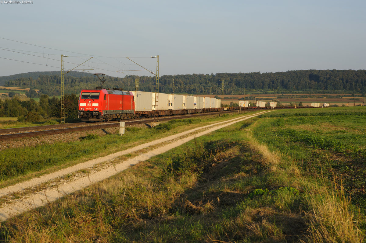 185 242-9 mit dem KT 50338 bei Wettelsheim Richtung Ansbach, 24.09.2016
