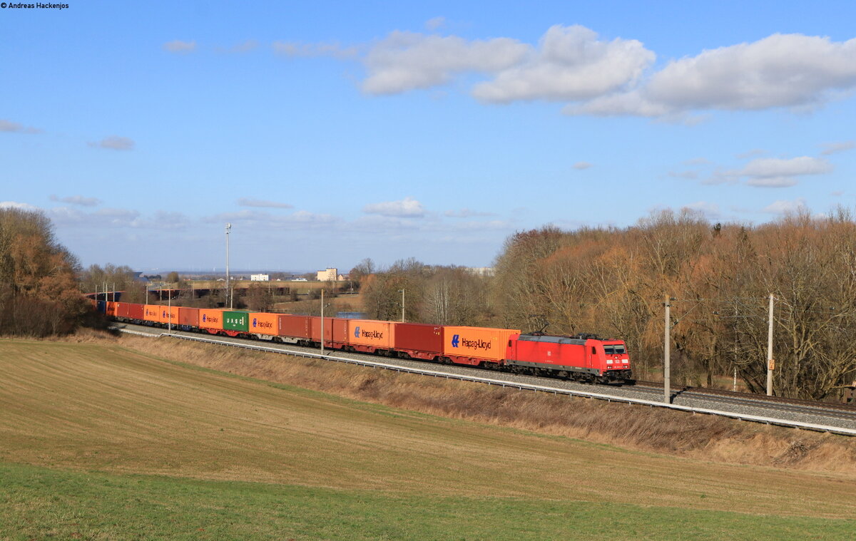 185 262-3 mit dem KT50387 (Hamburg Süd – Regensburg Ost) bei Uffenheim 23.2.22