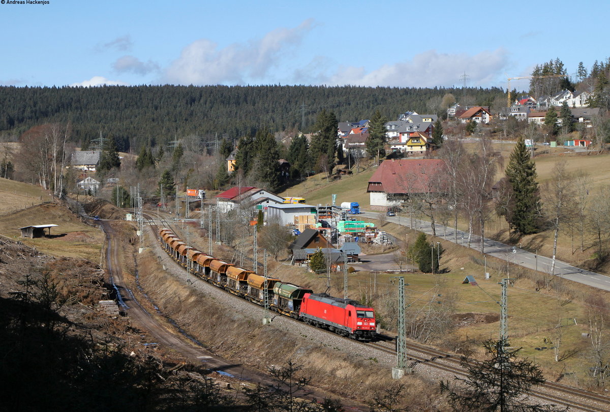 185 272-2 mit dem GB 60941 (Friesenheim(Baden)-Villingen(Schwarzw)) bei Sommerau 2.3.17
