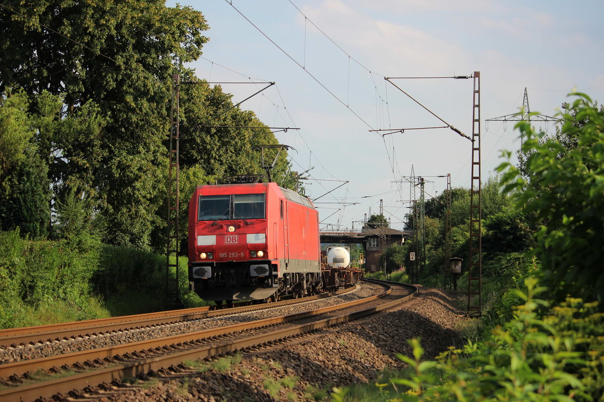 185 283 mit Mischer unterwegs durch Ratingen Richtung Norden am 14.8.16 