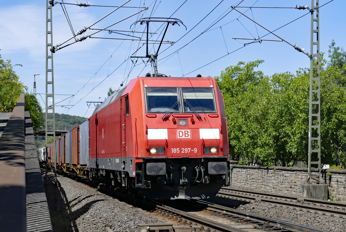 185 297-9 gem. Güterzug durch Remagen - 16.07.2018
