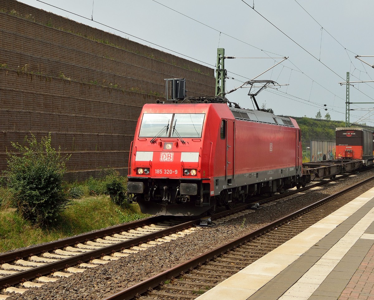 185 320-9  mit KLV durch Allerheiligen gen Köln fahrend. 26.7.2014