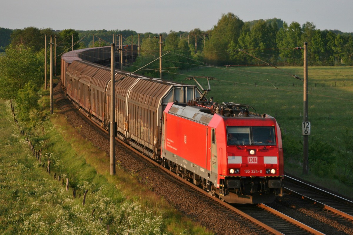 185 324 mit EZ 46255 (Almhult–Gent) am 16.05.2014 zwischen Maschen Rbf und Jesteburg