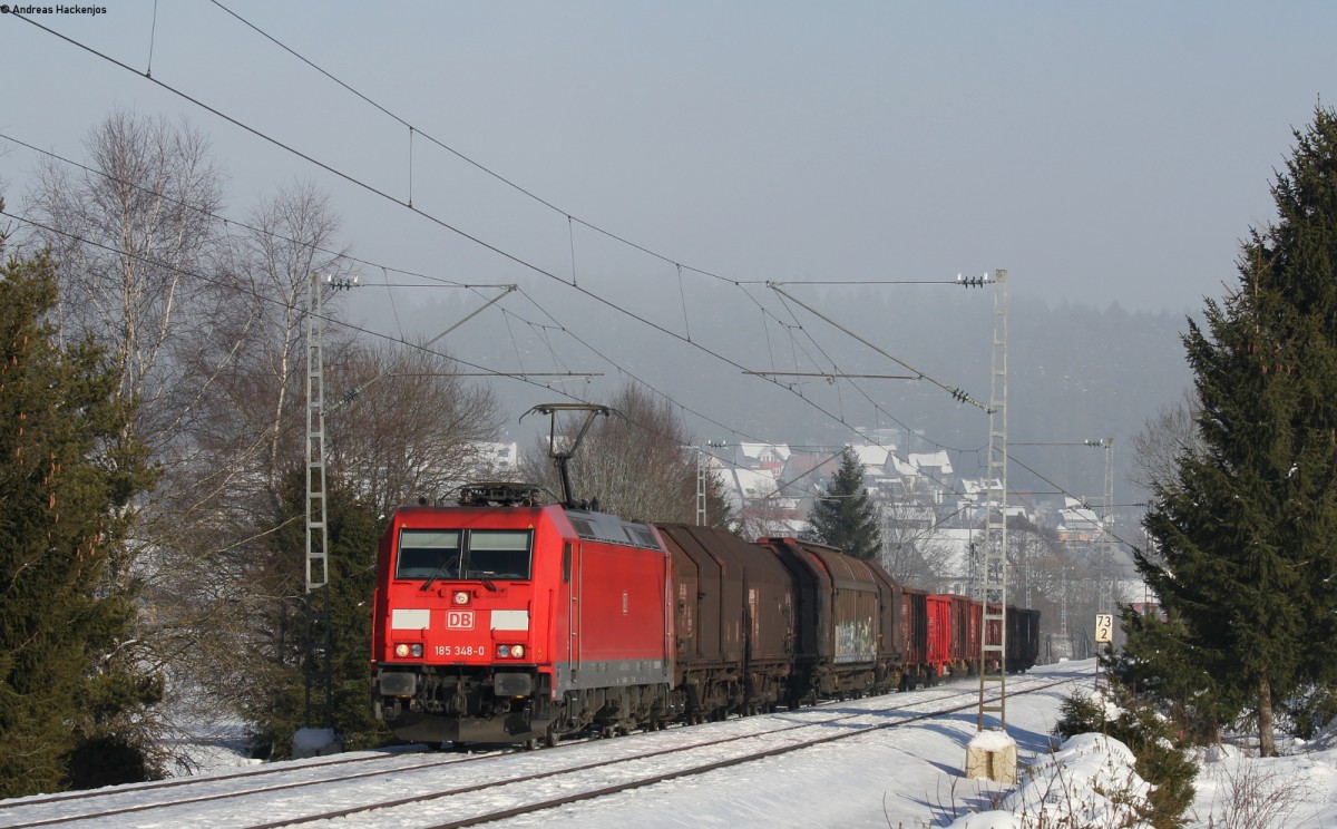 185 348-0 mit dem EK 55834 (Villingen(Schwarzw)-Offenburg Gbf) bei St.Georgen 11.2.15