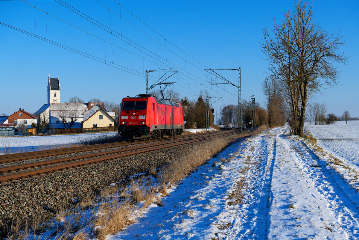 185 361 DB Cargo als Lz bei Moosham Richtung Regensburg, 13.02.2021