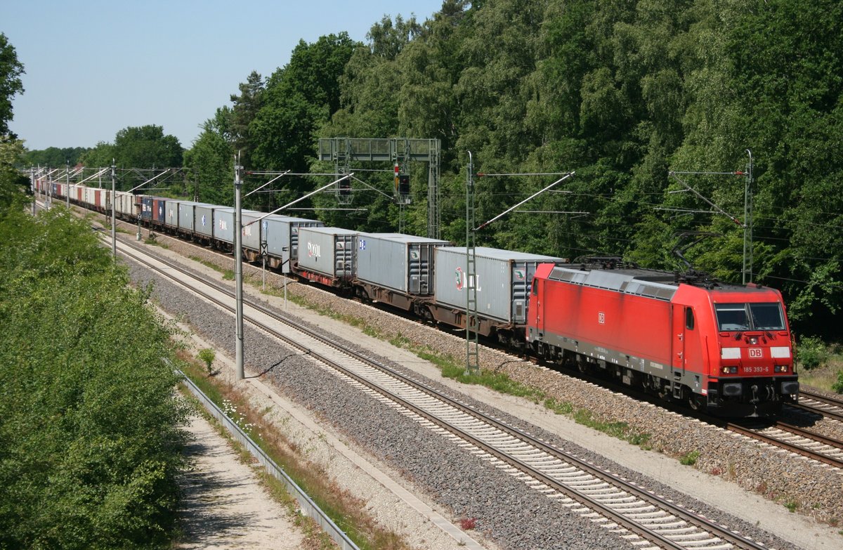185 393 mit KT 50337 (Maschen Rbf–Burghausen Wackerwerk) am 11.06.2015 zwischen Radbruch und Bardowick