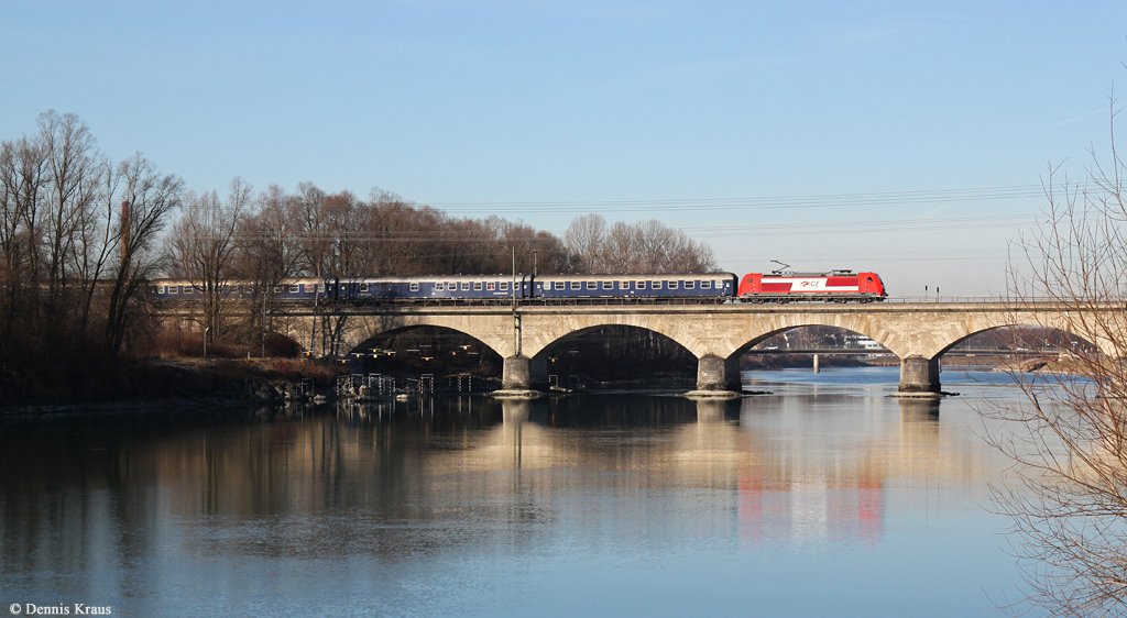 185 406 mit Sonderzug am 28.12.2015 bei Rosenheim.