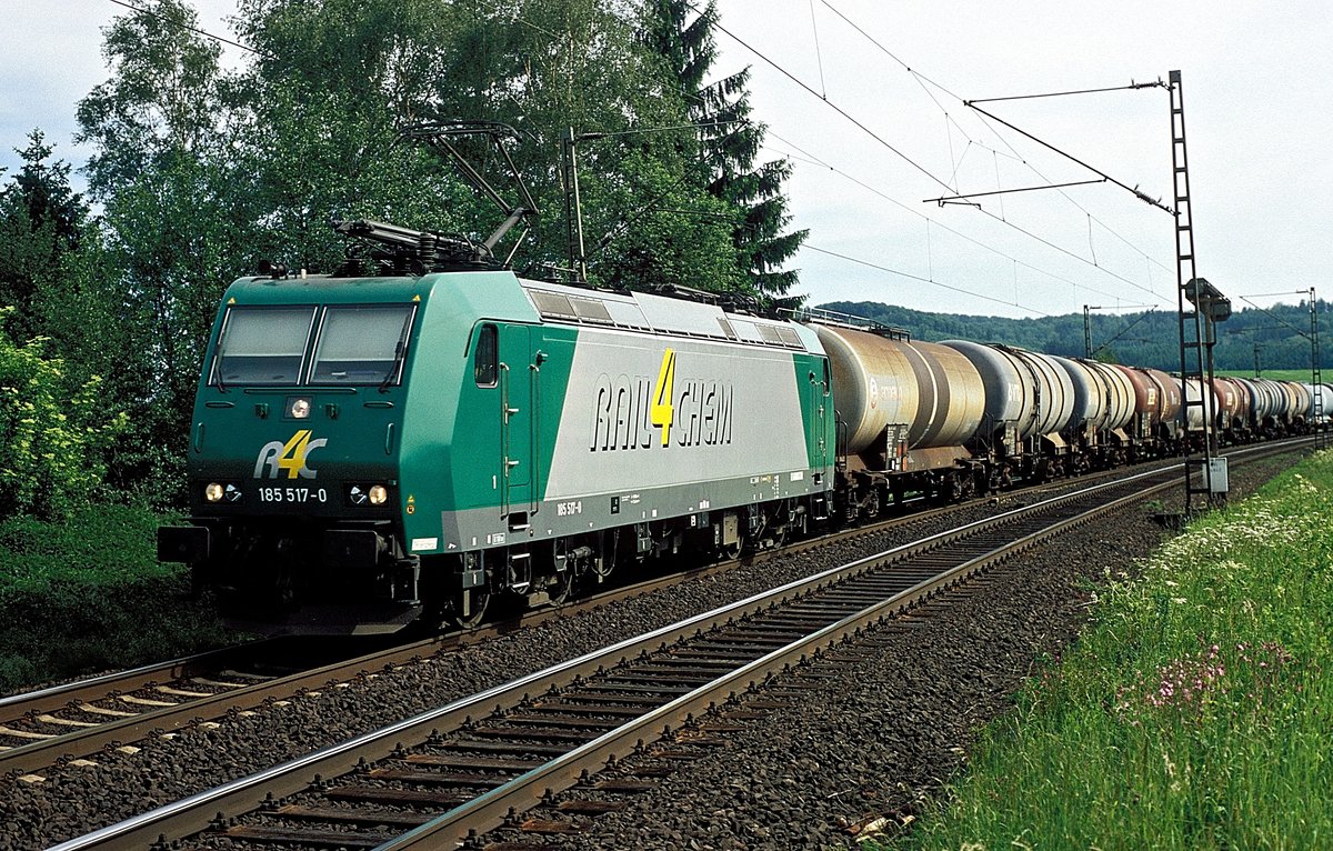 185 517  bei Hünfeld  03.06.05
