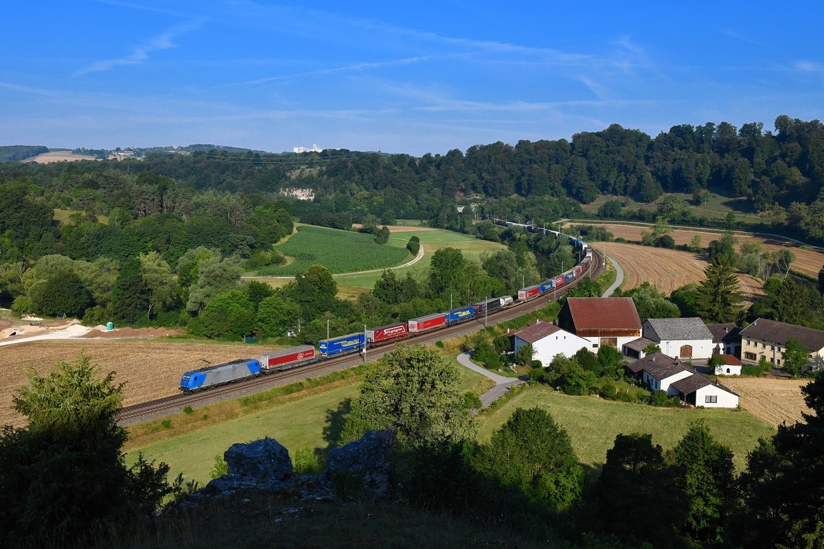 185 521 mit DGS 43101 am 20.07.2019 bei Hagenacker.